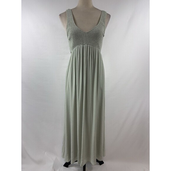 Saltwater Luxe Anthropologie Lilian Cut Out Maxi Dress Sage Green Medium Smocked - Picture 4 of 16